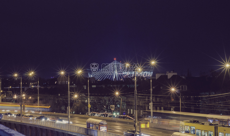 灯 夜 街道