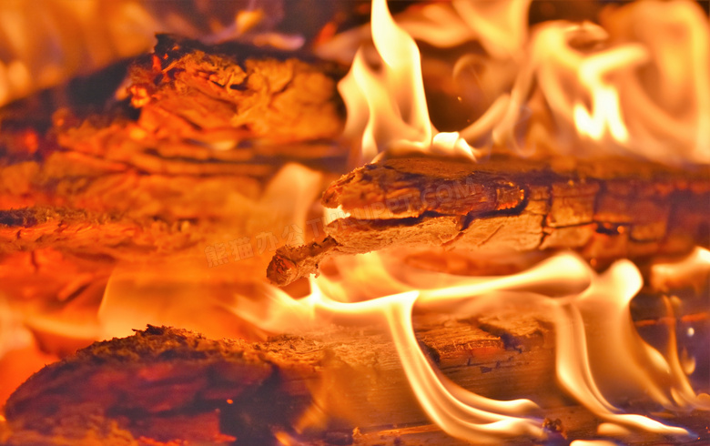 木柴燃烧火焰背景图片