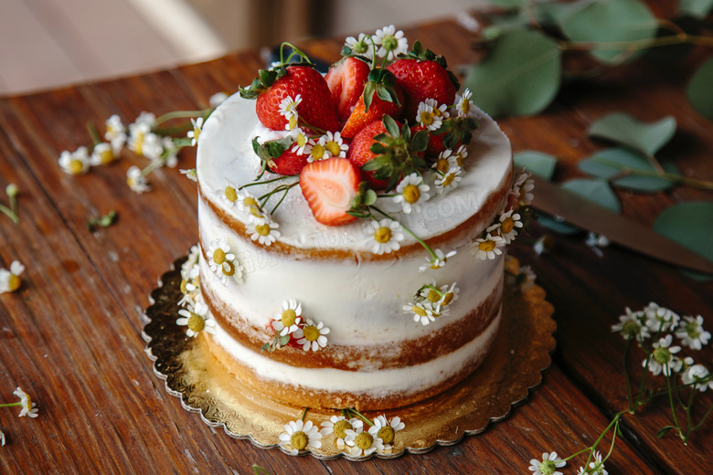 奶油草莓水果蛋糕图片 奶油草莓水果蛋糕图片大全