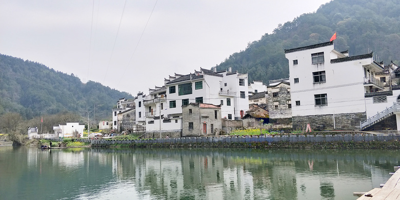 九江婺源古建筑和河流摄影图片