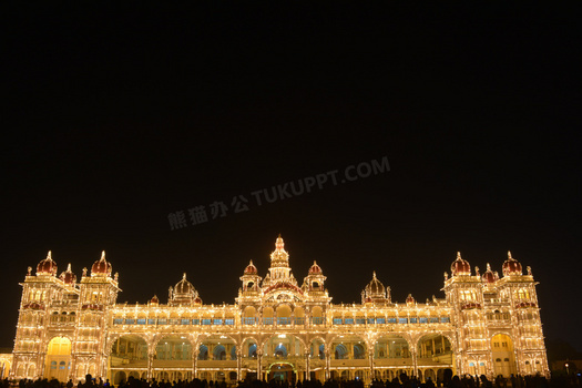 印度的迈索尔皇宫夜景摄影高清图片