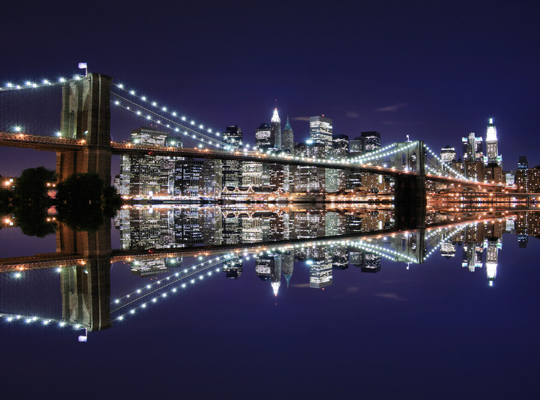 布鲁克林大桥繁华夜景摄影高清图片