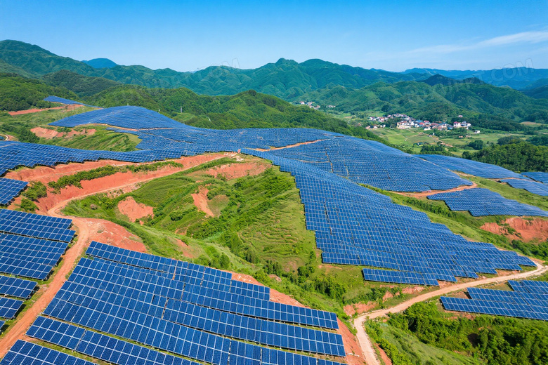 山地光伏电站俯拍高清图片