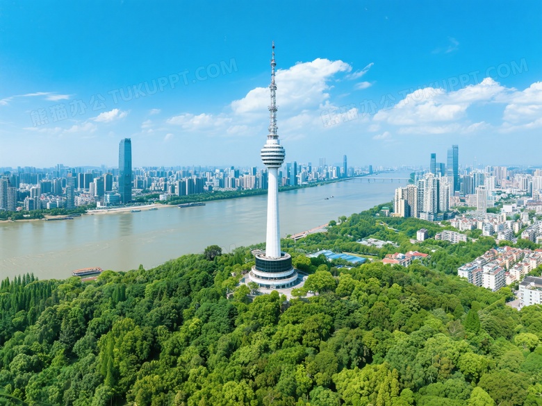 龟山电视塔俯拍城市景观图片