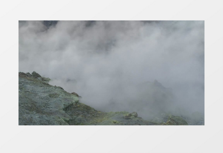 火山冒烟景色实拍视频
