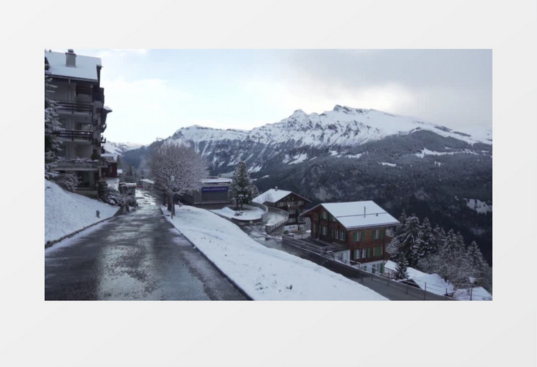 雪中的山间度假小镇实拍视频素材