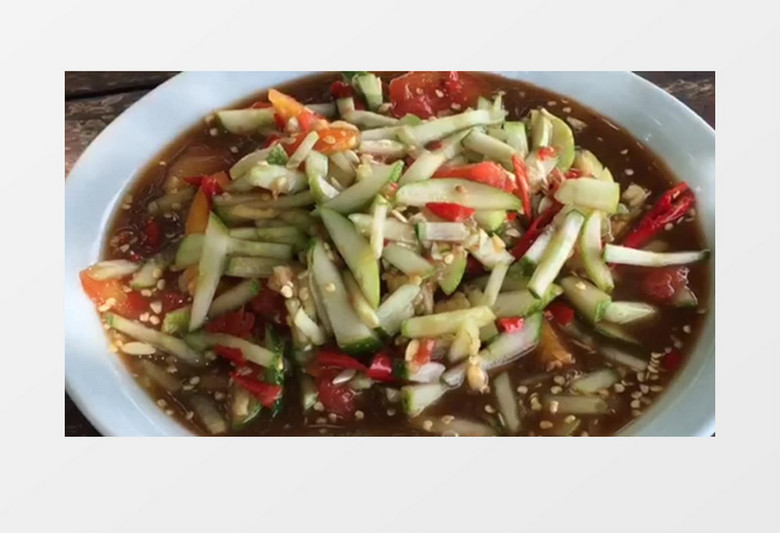 盘中的美味佳肴实拍视频素材