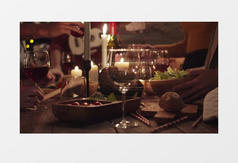 圣诞节丰盛的餐桌实拍视频素材