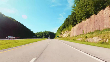 延时拍摄车辆在道路上的行驶过程延时拍摄视频素材