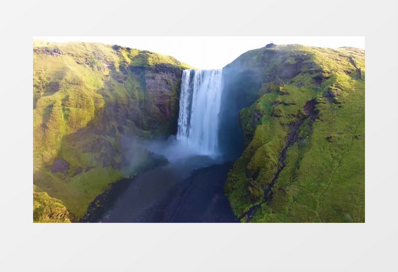 全景拍摄山间瀑布实拍视频