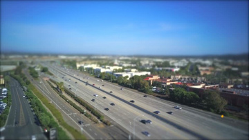 延时拍摄高速路上的交通状况实拍视频素材