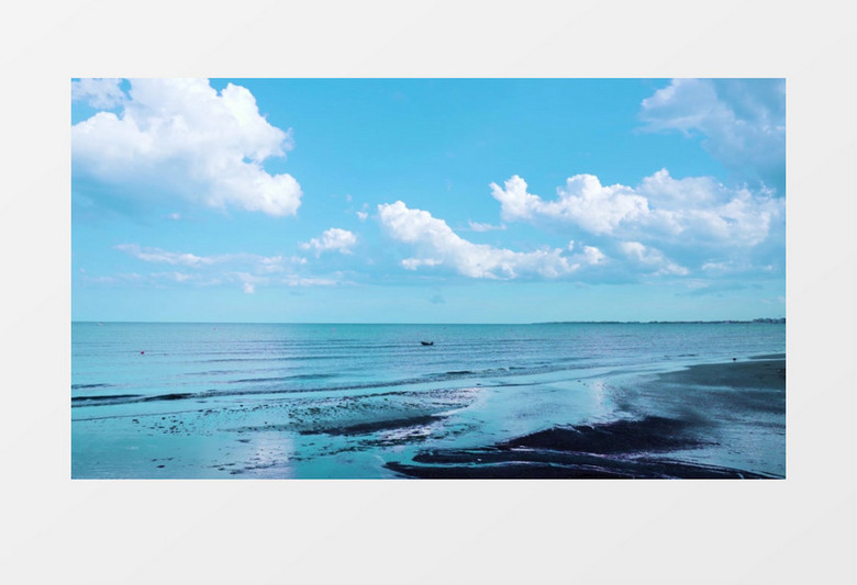 海水不断的冲刷着岸边实拍视频素材