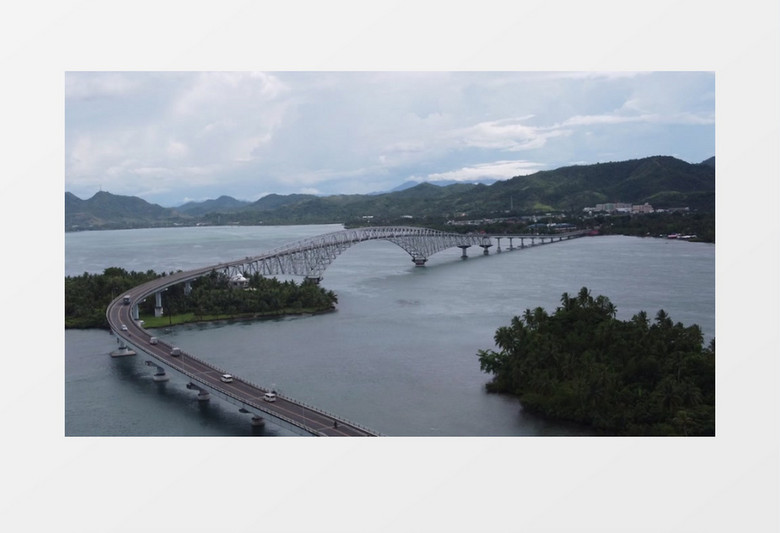 跨海大桥上有序行驶的车辆实拍视频素材 跨海大桥上有序行驶的车辆实拍视频素材