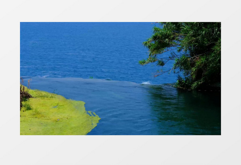 河水缓缓流淌注入大海实拍视频素材