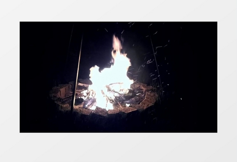 深夜火焰美景实拍视频素材