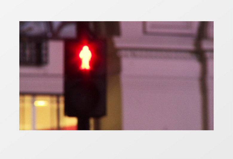 十字路口发光的指示灯实拍视频