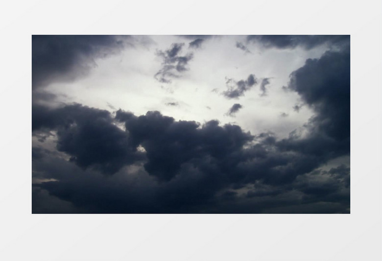 夜空中涌动的云层背景视频素材