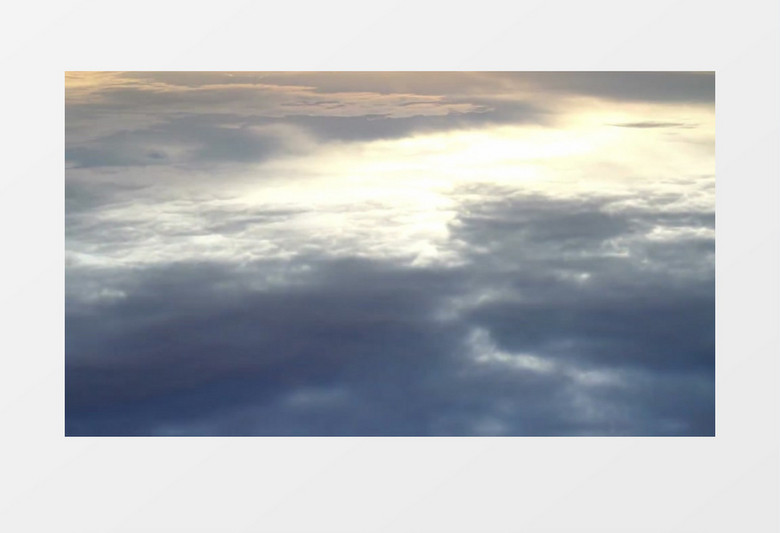夕阳照耀下的云层背景视频素材