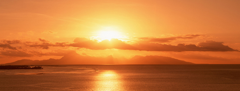 海上月光唯美背景banner