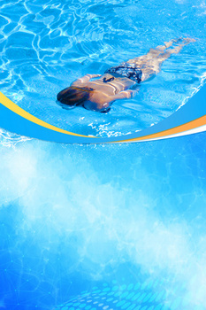 体育运动游泳比赛摄影图合成背景