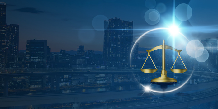 蓝色简约风法律天平法治社会背景