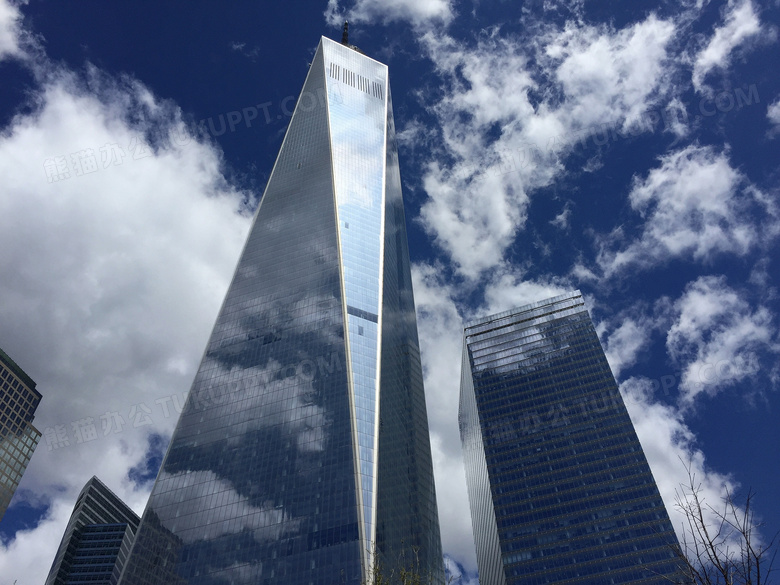 蓝天白云反光现在城市建筑图片
