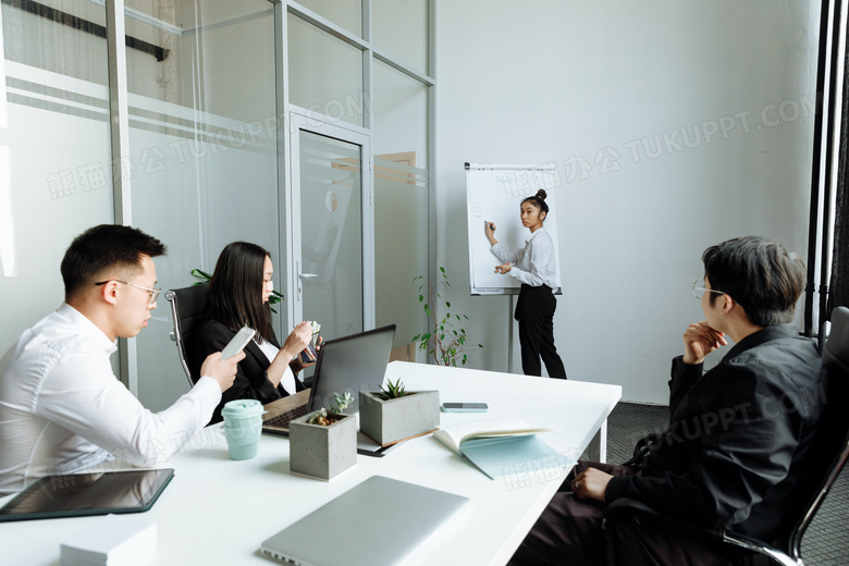 商务科技交流合作图片