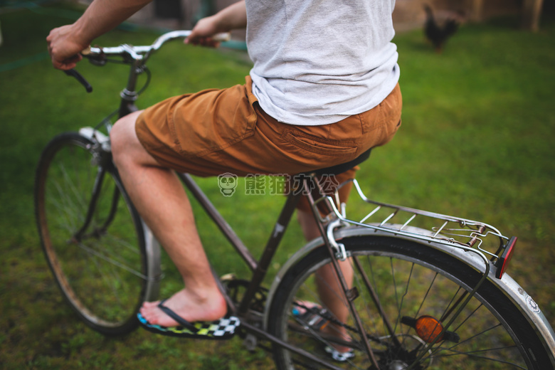 自行车 骑脚踏车兜风 裤子