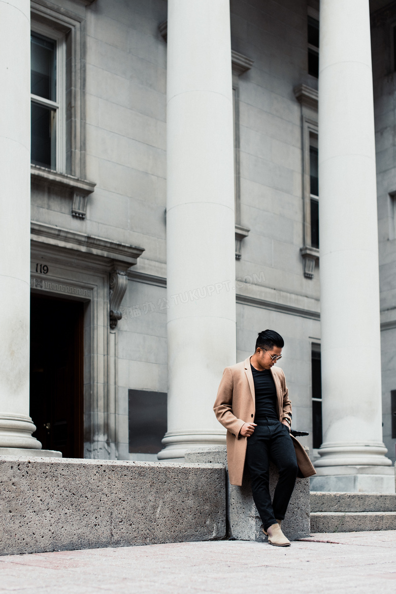 街拍欧美时尚帅哥图片