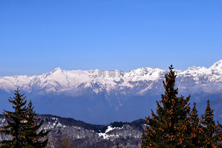 山 自然 雪