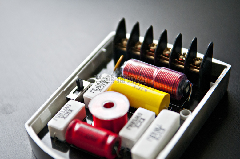 音频 汽车音响 交叉