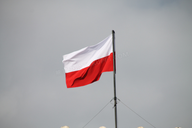 波兰飘扬国旗图片