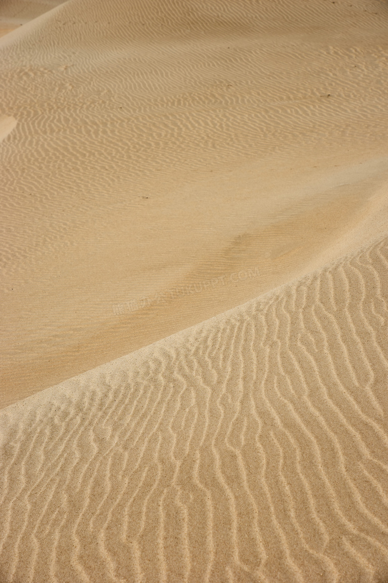 荒凉戈壁沙漠风景图片