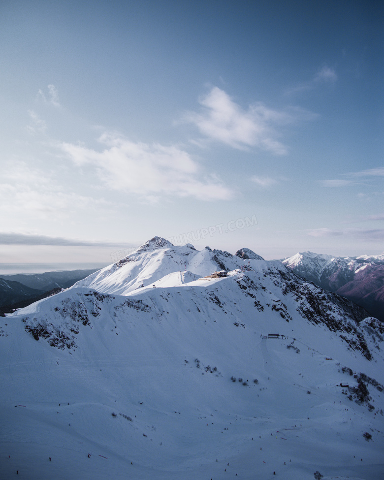 雪山山峰图片高清下载