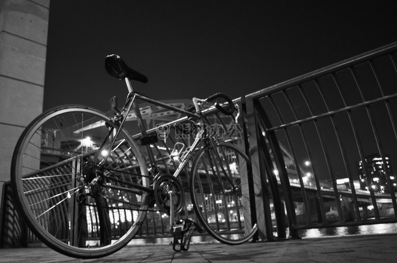 自行车 城市 骑自行车的人