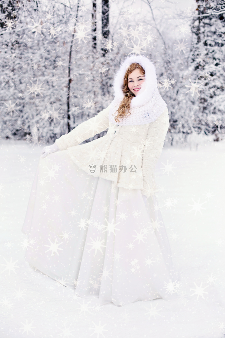 寒冷的 时尚 女性的