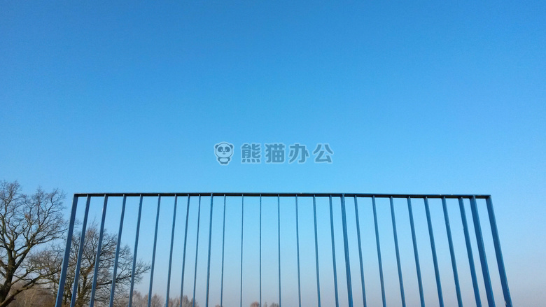 障碍 天空