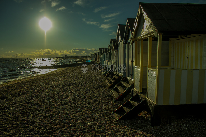 海滩 beachhuts 云
