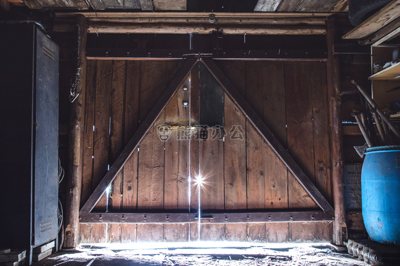 被遗弃的 建筑学 建筑