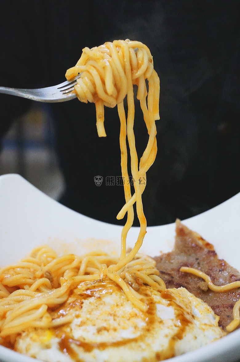 晚餐 食物 叉