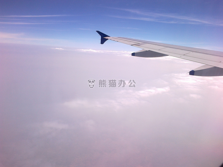 浮动 在 泡沫