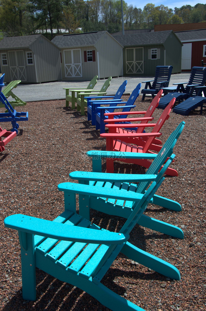 海滨 椅子 有色的