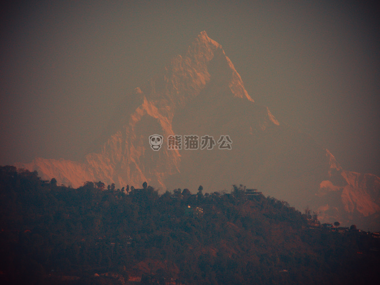 珠峰 小山 山