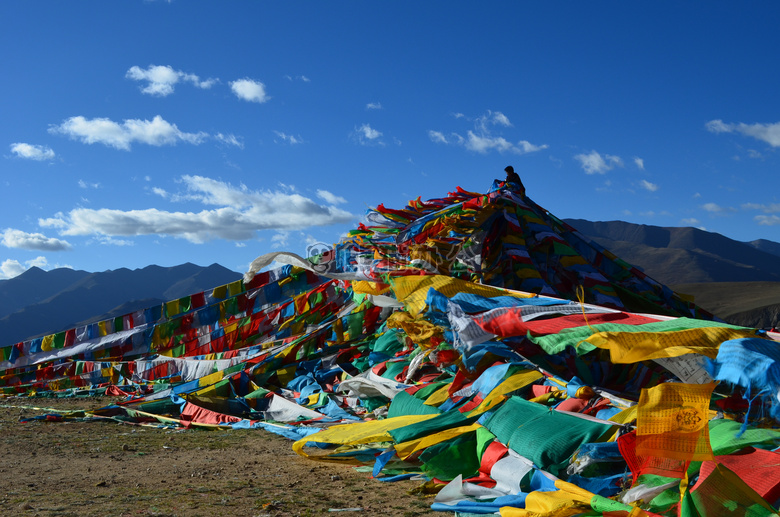 蓝色 天空 山