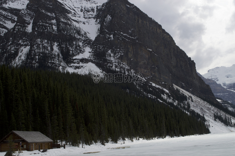 加拿大 清楚的 水