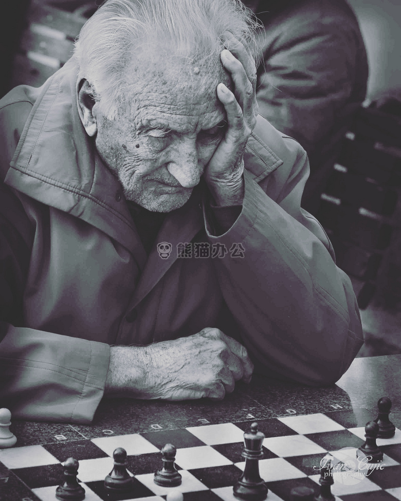 黑白 国际象棋 老年人