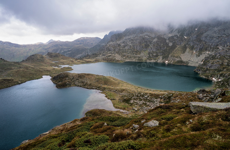 湖光山色氤氲自然风景摄影高清图片