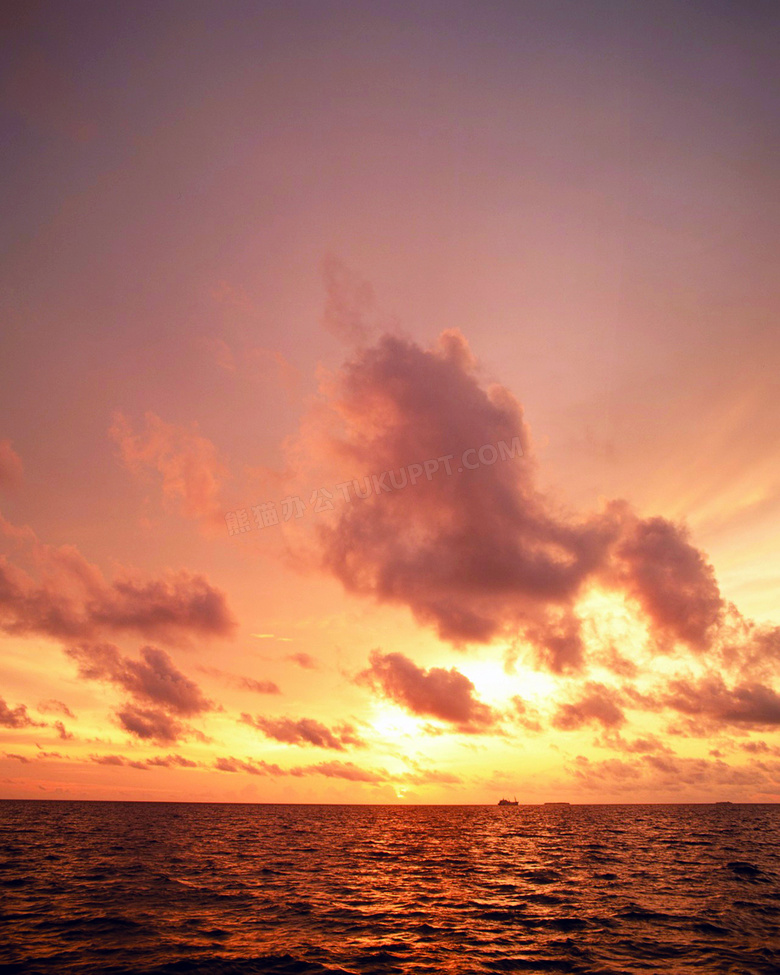 夕阳下美丽的海洋风光摄影图片