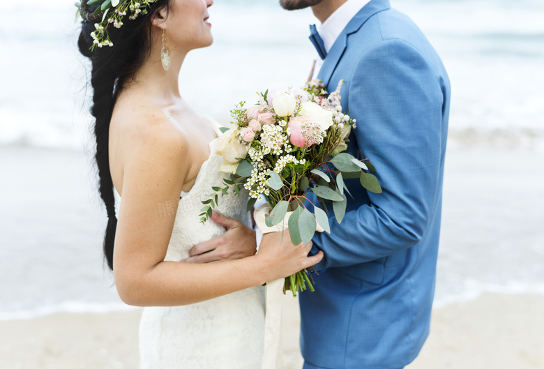 大海边的浪漫爱人婚纱摄影高清图片