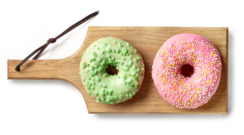 粉色与绿色甜甜圈特写摄影高清图片